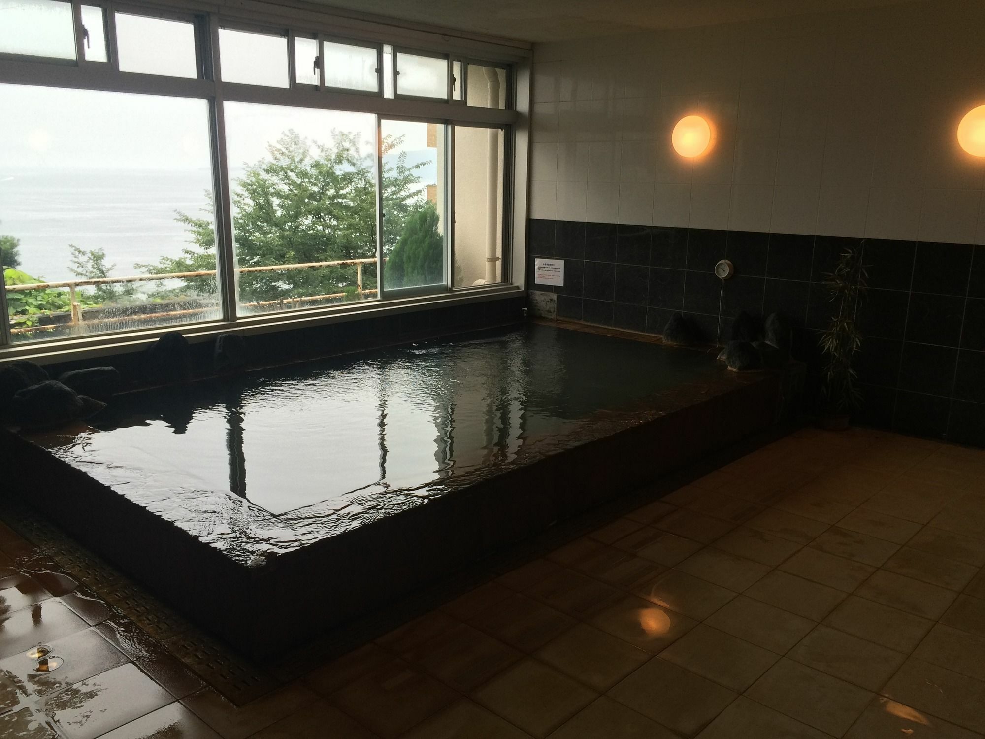 Breezbay Seaside Resort Atami Atami  Bagian luar foto